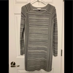 Club Monaco Ribbed long sleeve sweater dress XS
